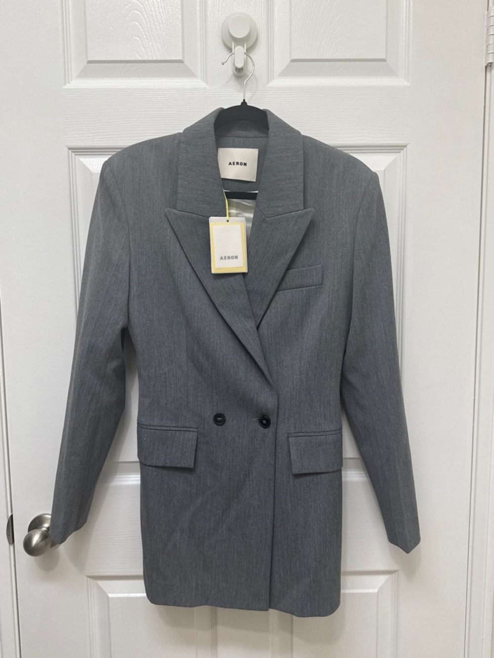 (New) AERON Designer Blazer Set $1000+ Value (Blazer + Pants)